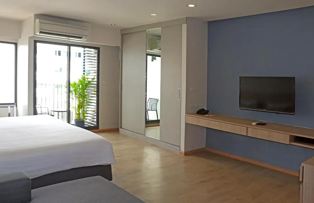 The Residence On Thonglor By Uhg-1