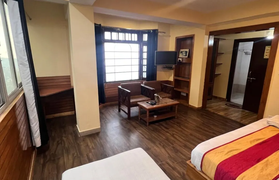Gs Cottage Bed And Breakfast Walking Distance From Mall Road-1