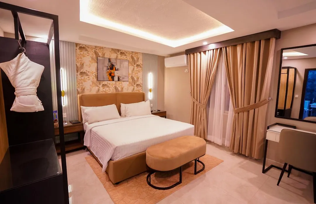 Fiora Hotel-1