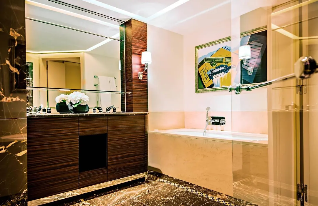 Prince De Galles, A Luxury Collection Hotel, Paris-1