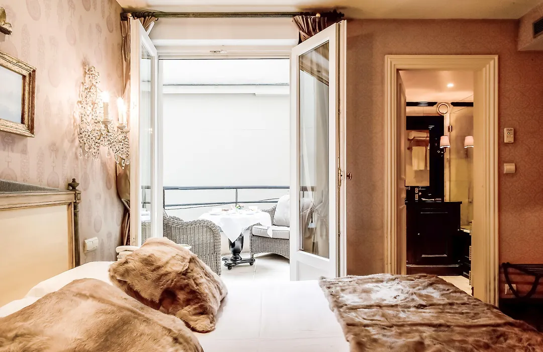 Hotel Chateaubriand-1