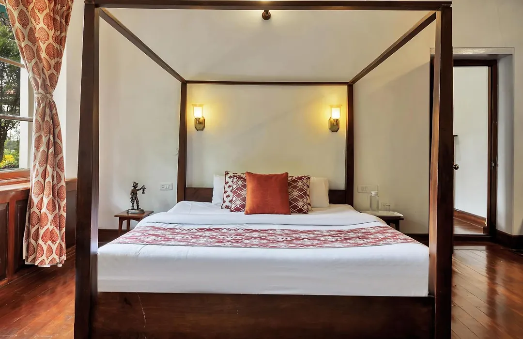Saffronstays Milton Abbott Estate - 2Br Colonial-Era Bungalow With Garden, Golf Course Views & Bonfire Nights Near Ooty Golf Club-1