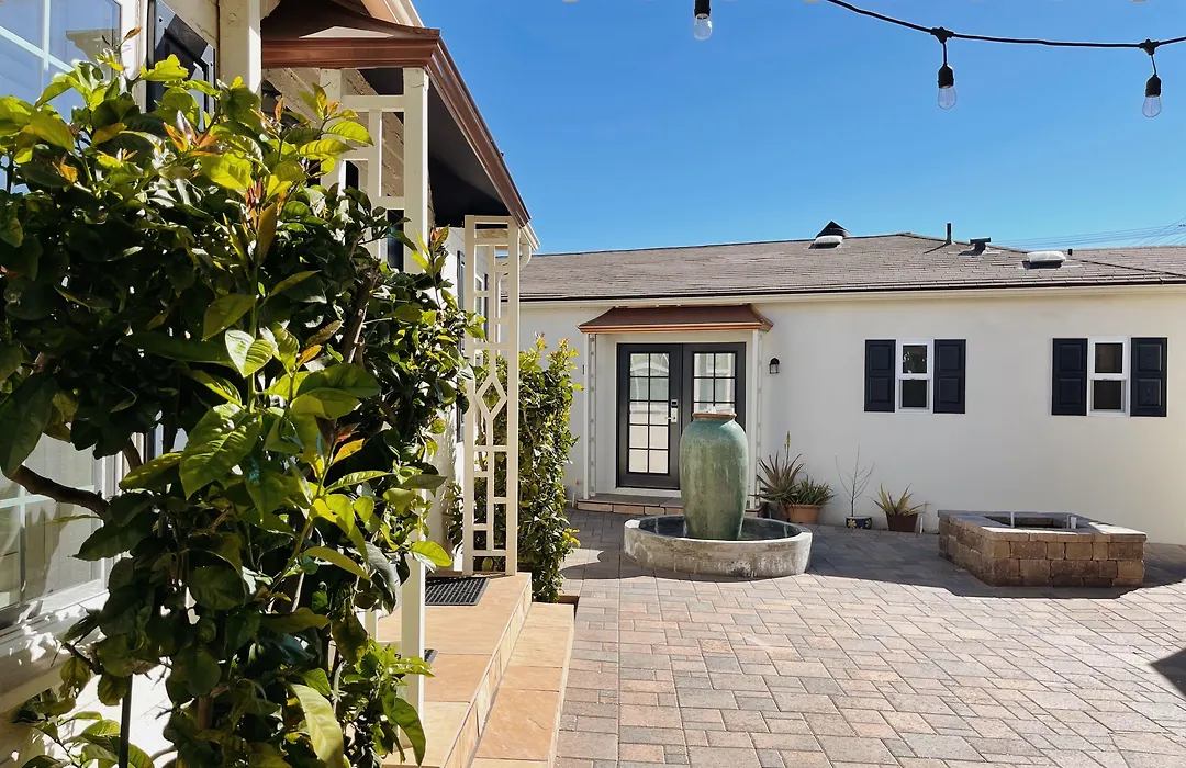 Le Petit Pali Brentwood-1