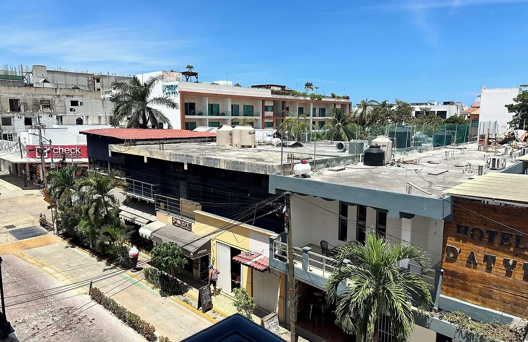 Hotel Los Itzaes By 5Th Av-1