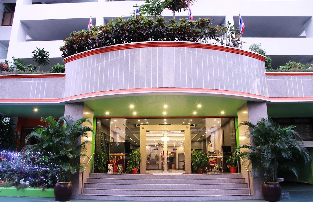 Yellow Ribbon Hills Boutique Suites-1