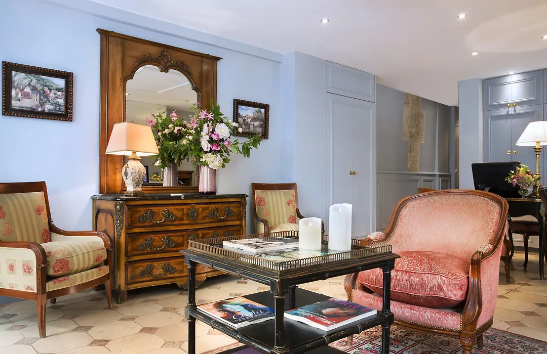 Le Relais Saint Honore-1