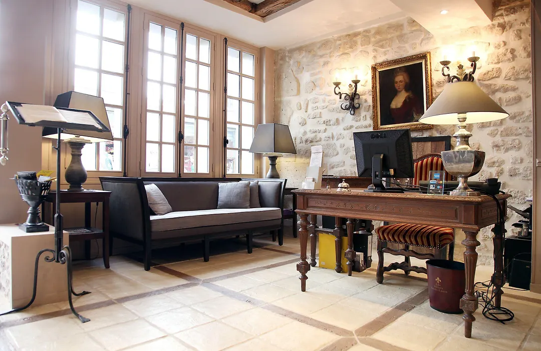 Hotel Saint-Louis En L'Isle - Notre-Dame-1