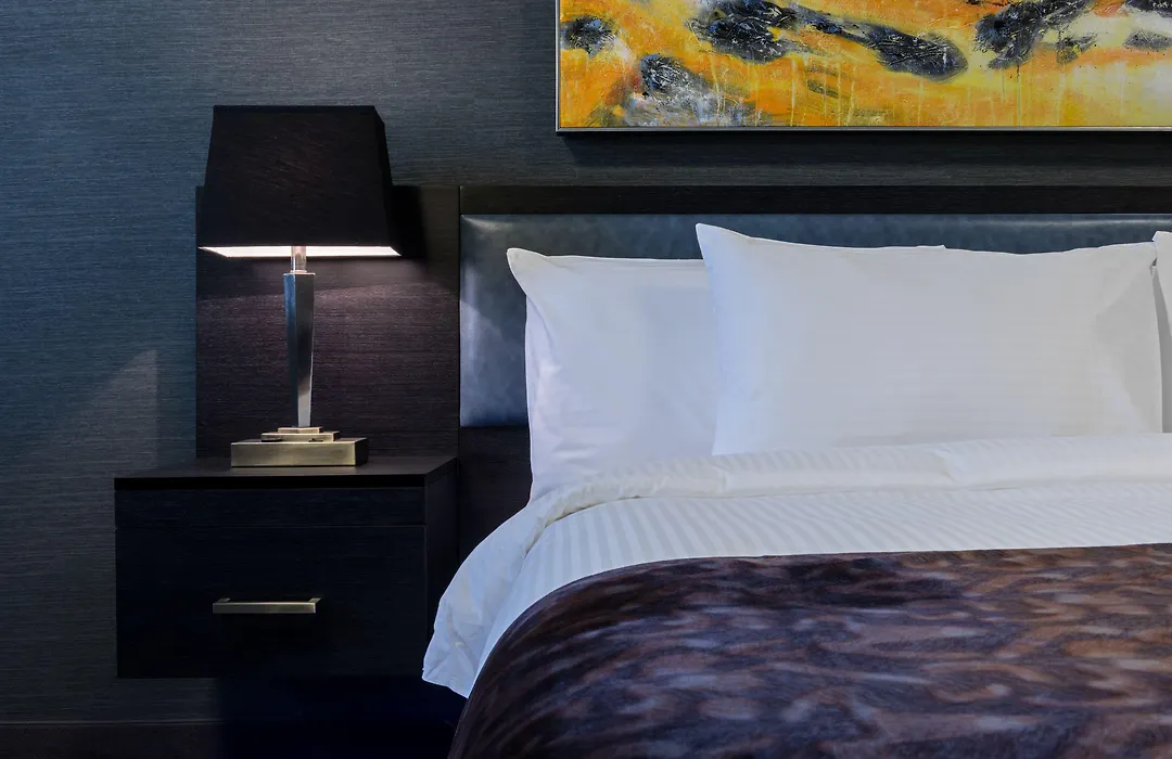 Applause Hotel Calgary Airport By Clique-1