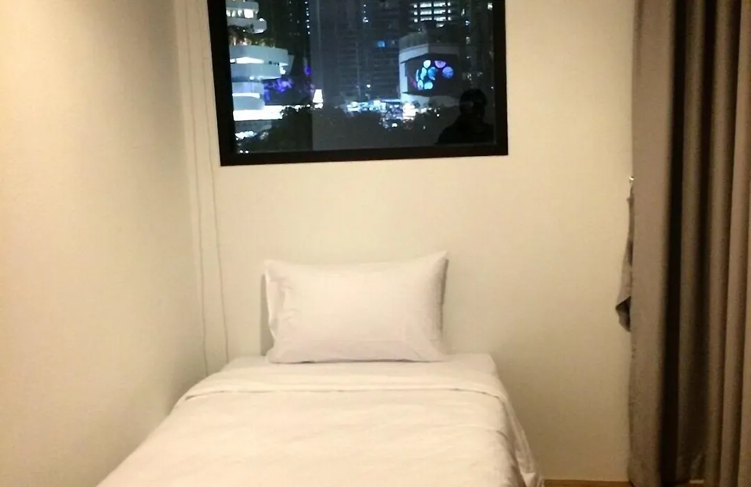 Rezt Bangkok-1