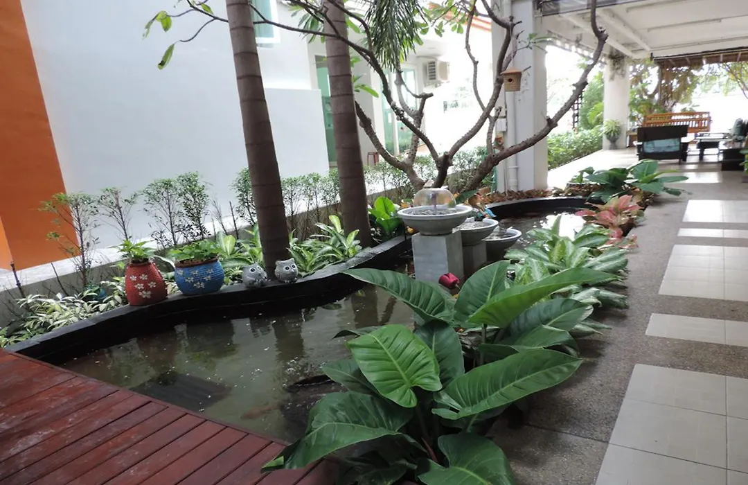 The Garden Living-1