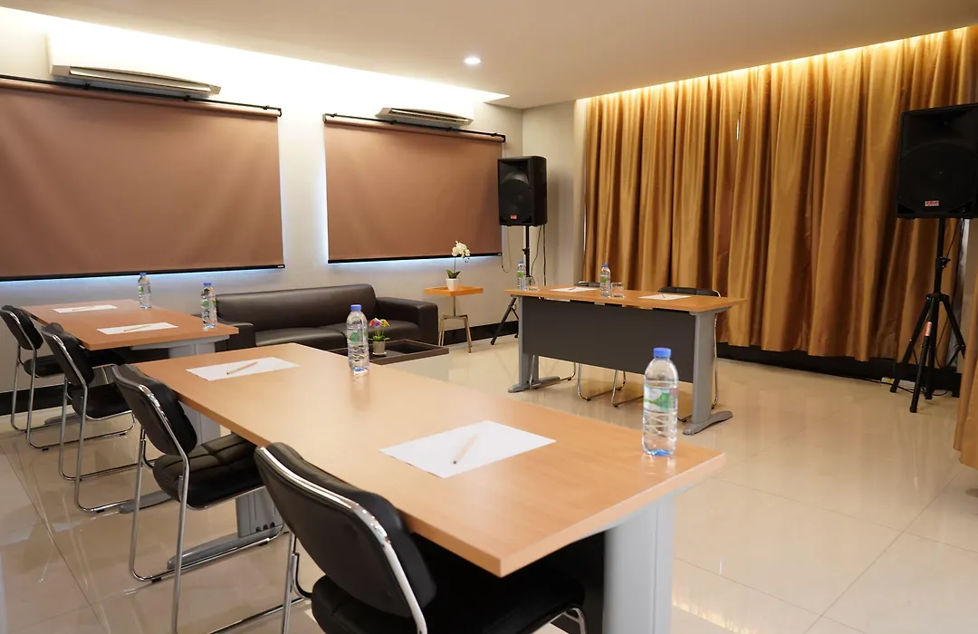 Green Point Residence Hotel-1