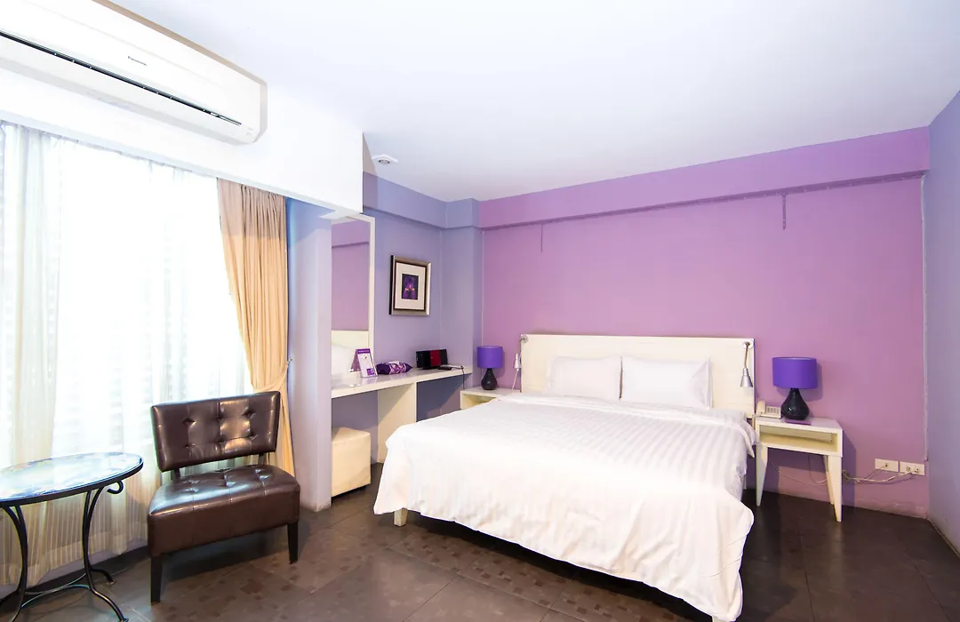 Lilac Relax-Residence-1