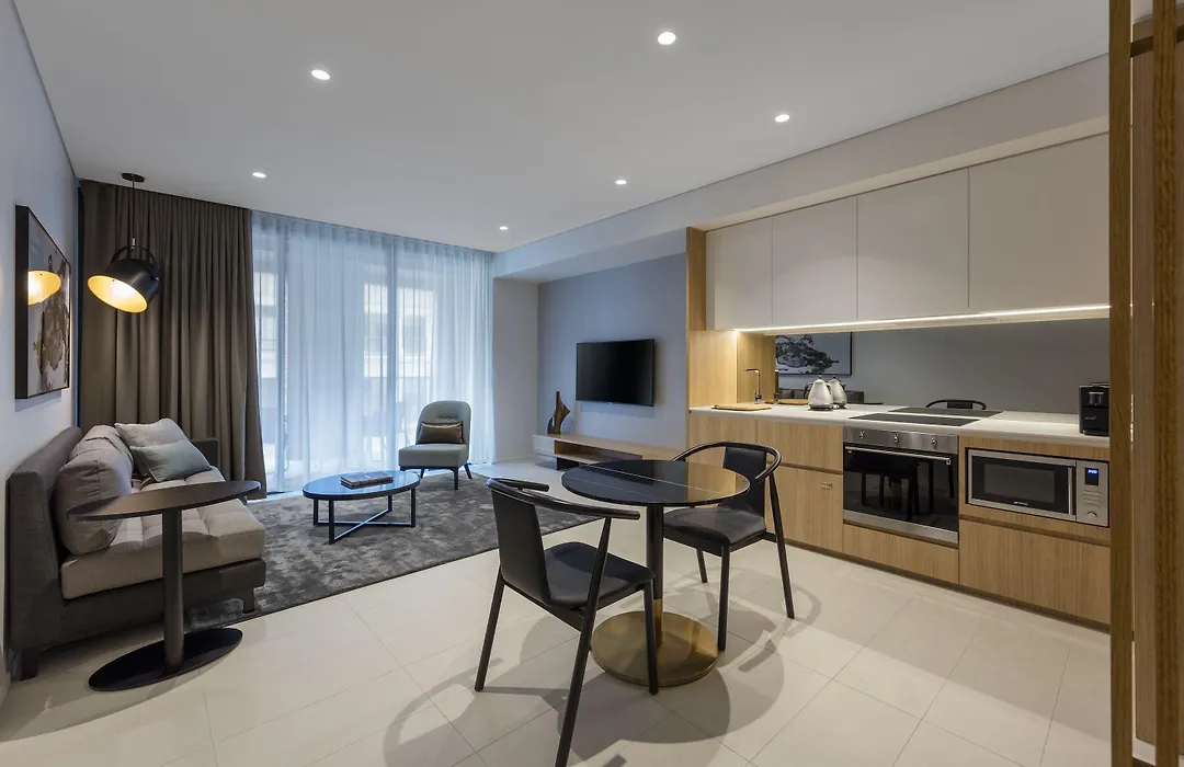 Skye Suites Sydney-1