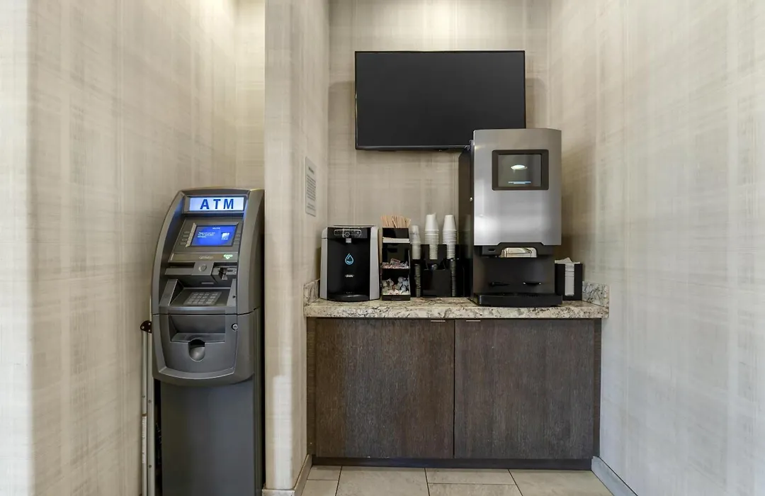Best Western Plus Carriage Inn-1