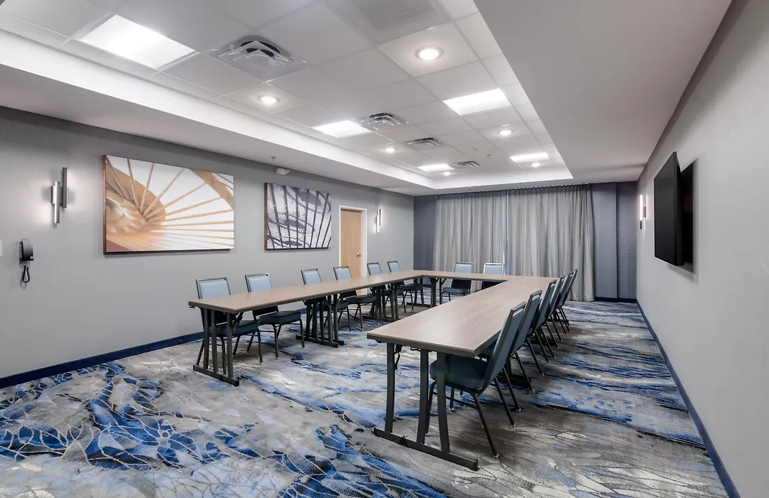 Fairfield By Marriott Inn & Suites Virginia Beach Town Center-1