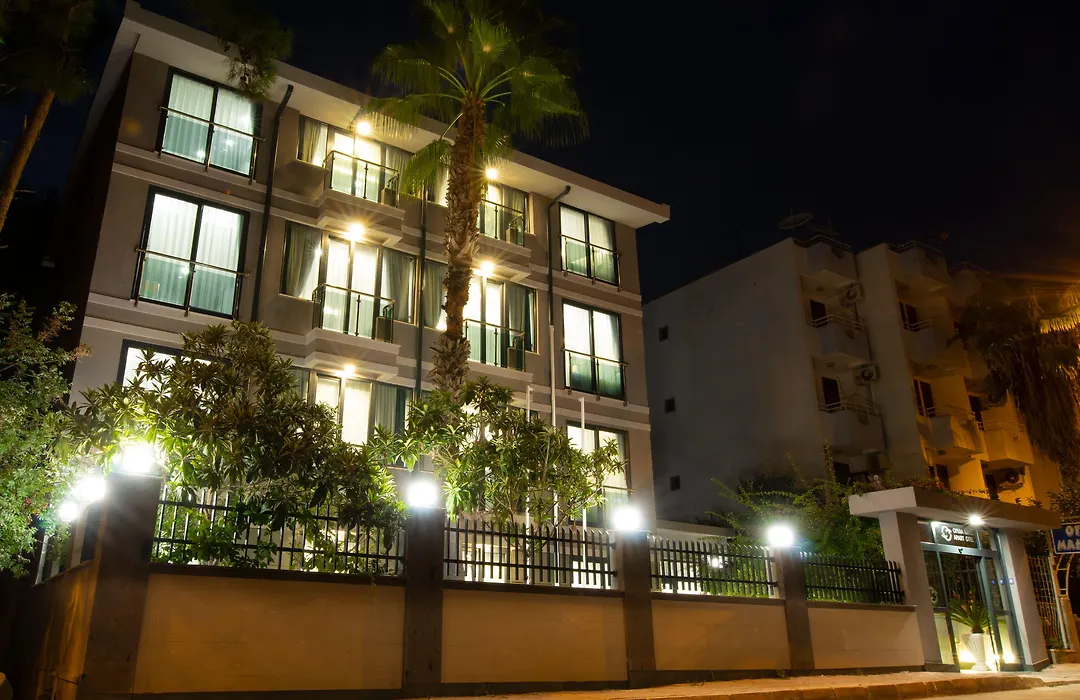 Opera Suites Apart Hotel-1
