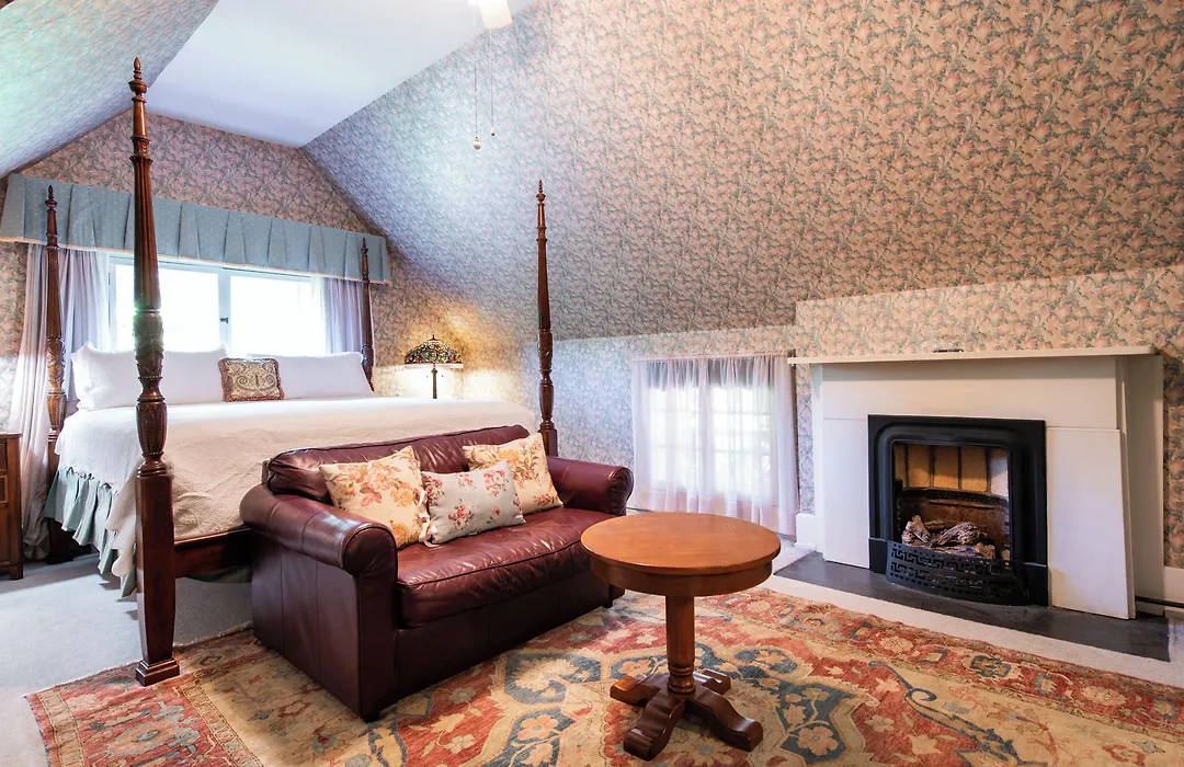 Central Park Bed & Breakfast-1