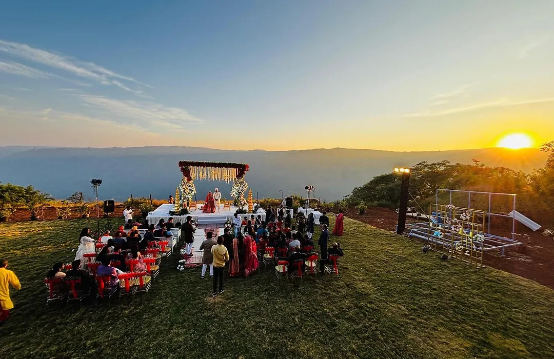 Mountain Breeze Resort, Mahabaleshwar-1