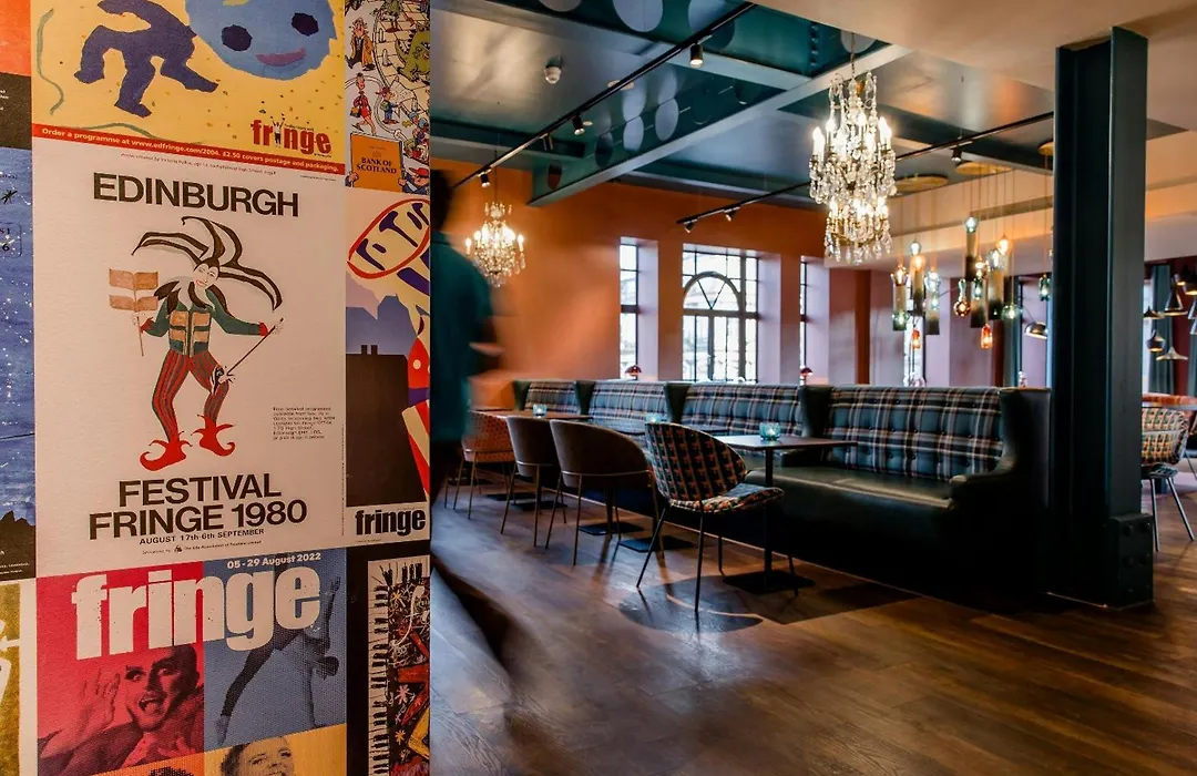 Motel One Edinburgh-Princes-1