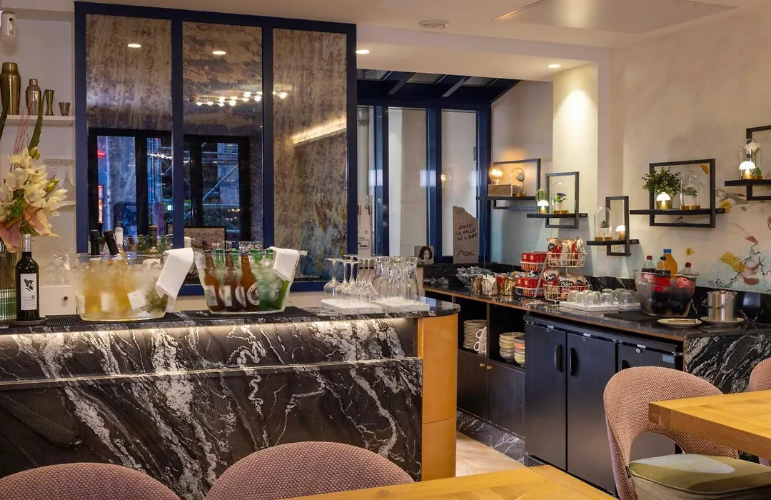 Hotel Des Arts Montmartre-1