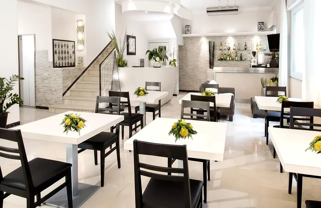 Hotel Ferrara-1