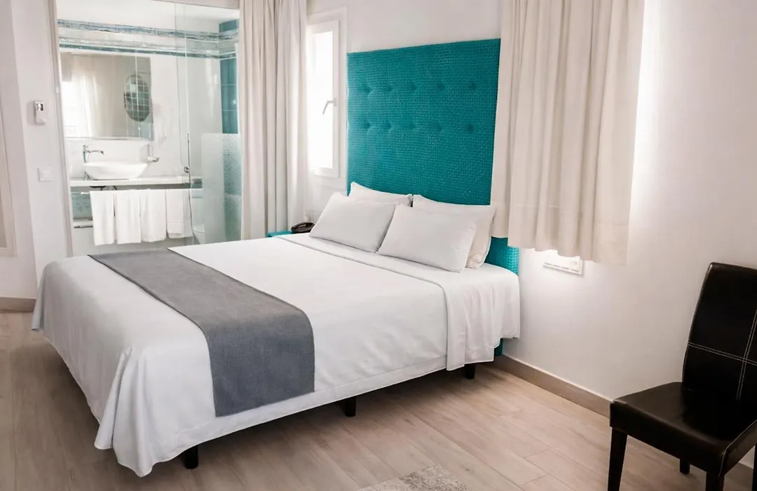 Hotel Clopy Rocamar-1