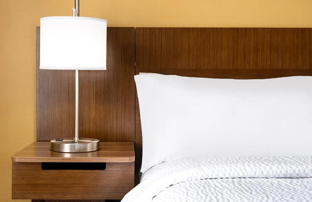 Prairie Crest Calgary Airport By Ihg-1