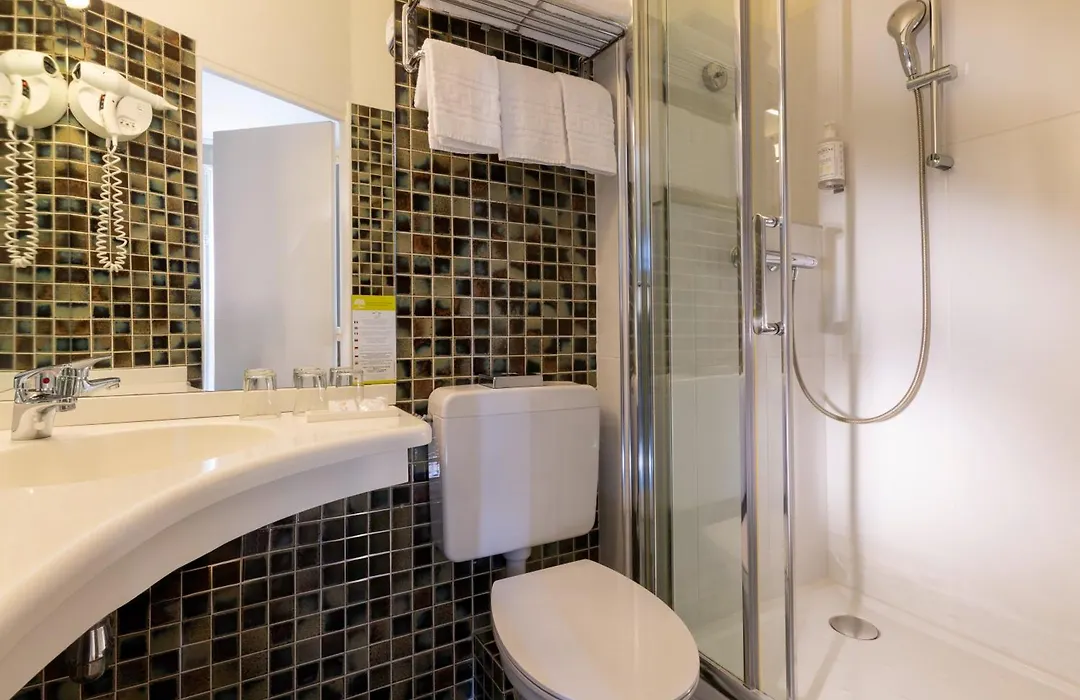 Hotel Clement-1