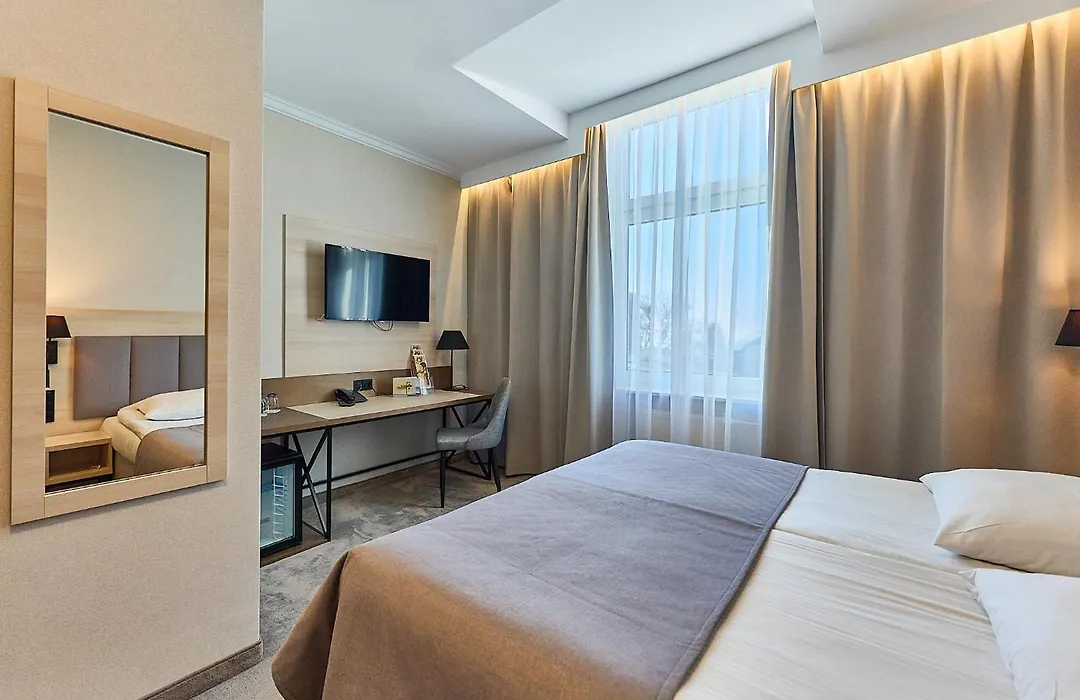 Hotel Aurora Family & Spa-1