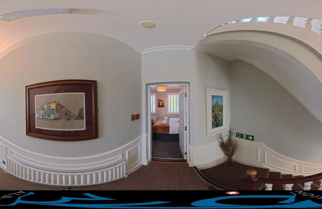 Avoca House-1