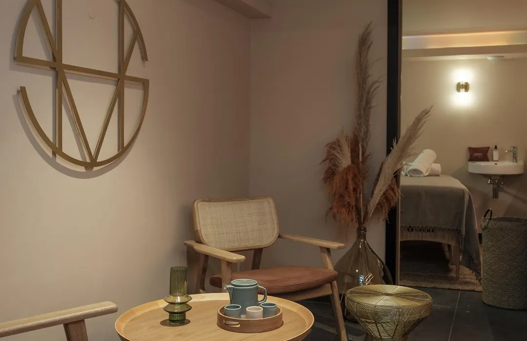 Seven Hotel Paris-1