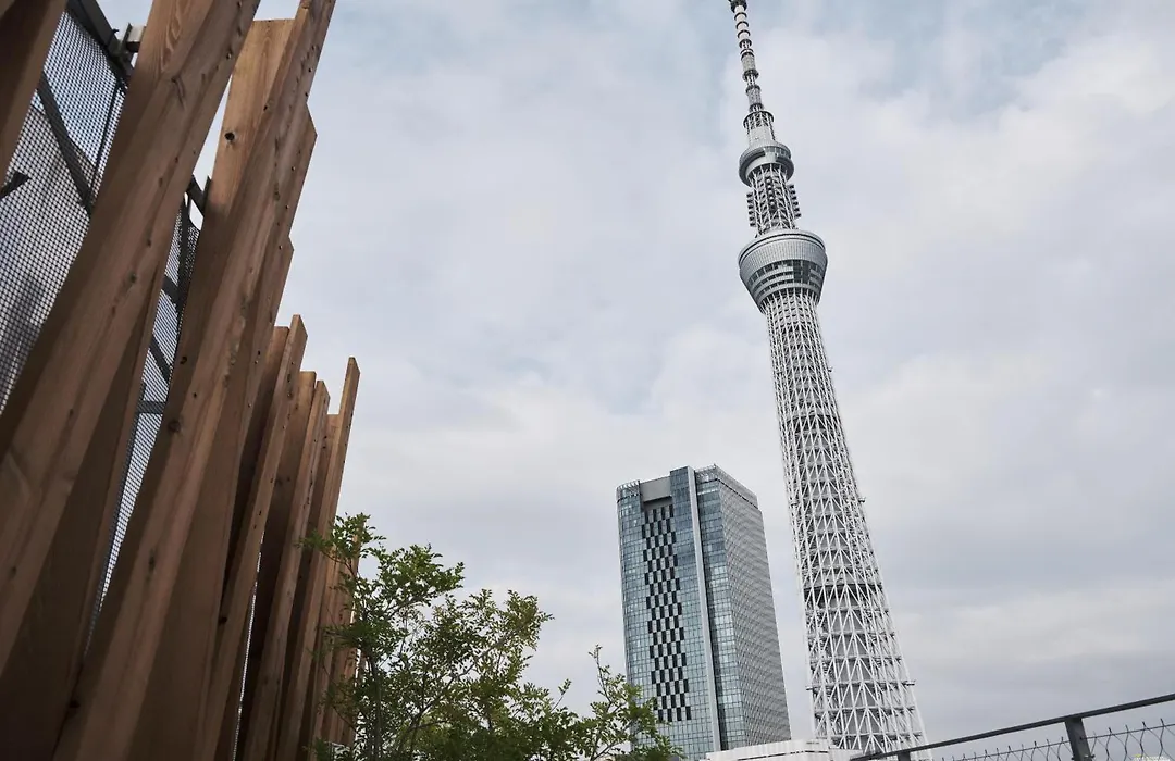 One@Tokyo By Insomnia-1