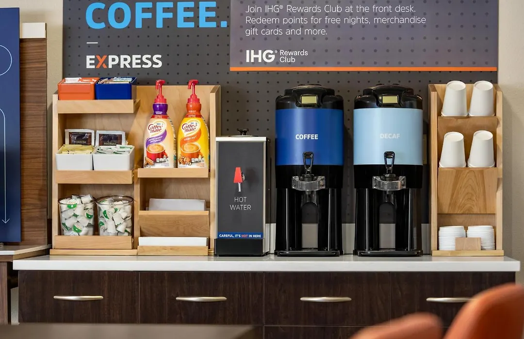 Holiday Inn Express & Suites Colorado Springs Central By Ihg-1