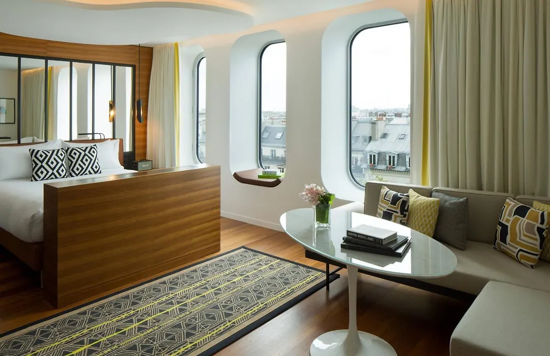 Renaissance Paris Republique Hotel & Spa-1