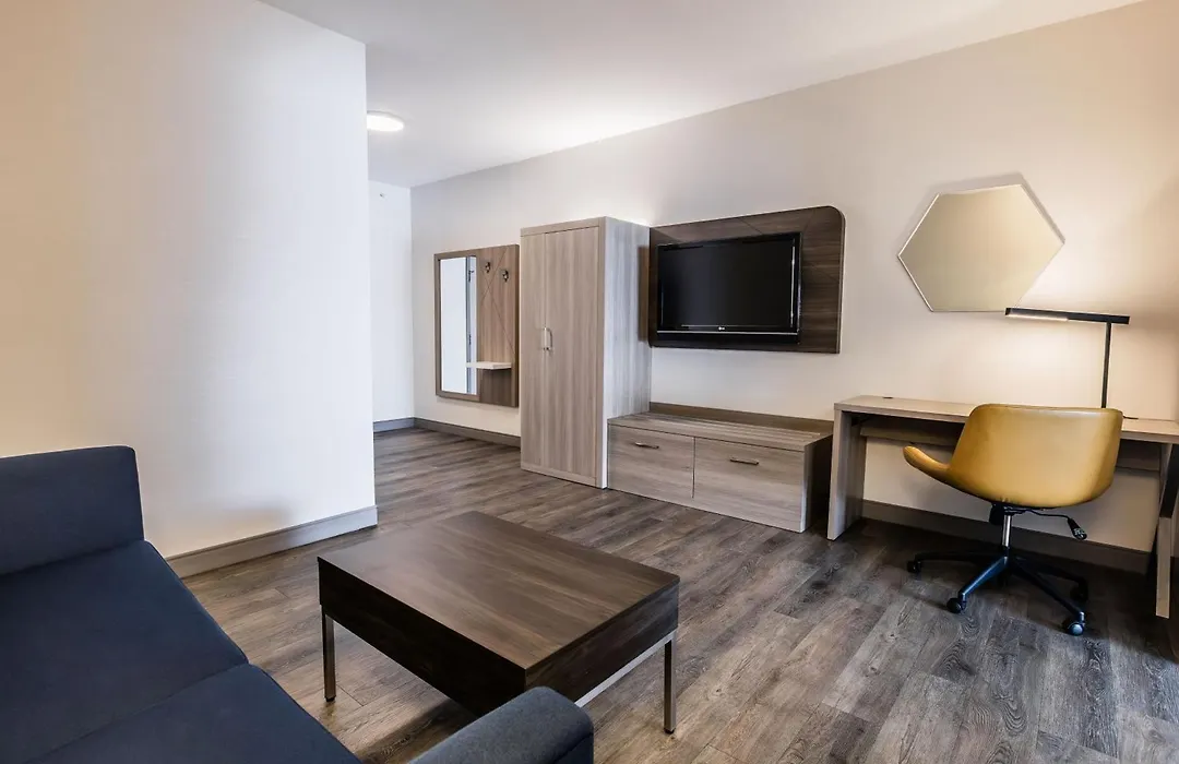 Holiday Inn Express Calgary South By Ihg-1