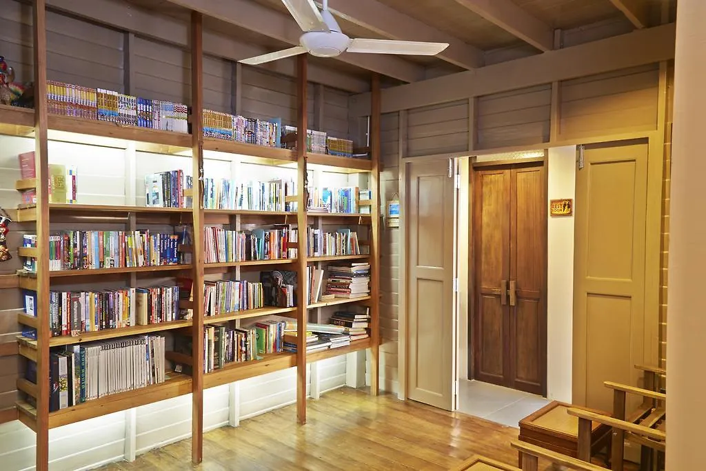 Uncle Loy'S Boutique House-1