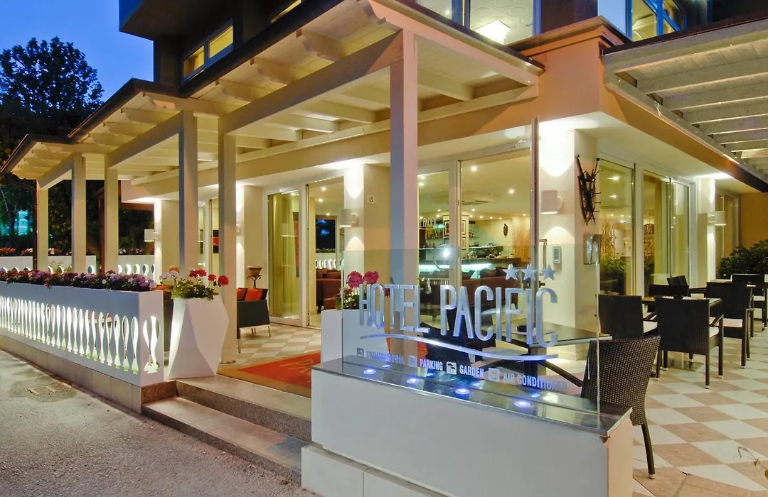 Hotel Pacific-1