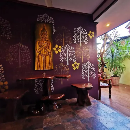Tavee Guesthouse-3