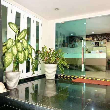 14 Place Sukhumvit Suites-3