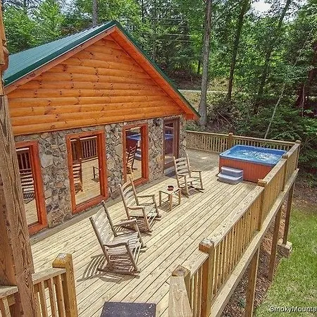 5 O' Clock Somewhere Cabin-2