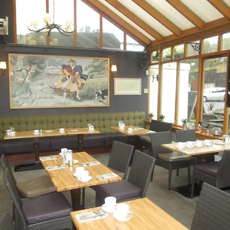 Laird And Dog Inn-2