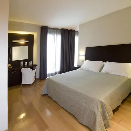 Hotel Europa Monetti-3