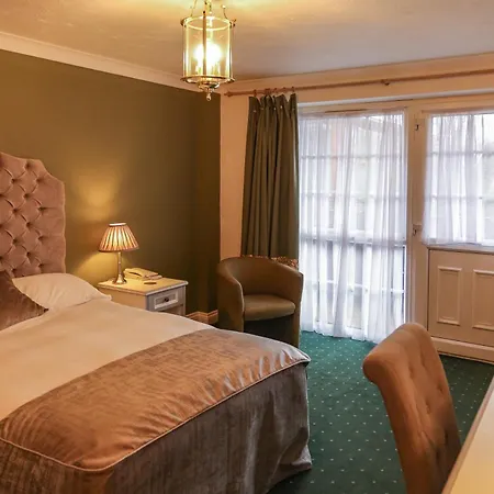 Garrison Hotel-2
