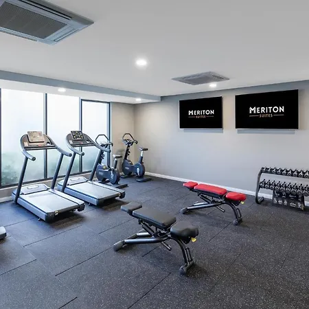 Meriton Suites Sydney Airport-2