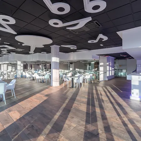 Sandos Benidorm Suites (Adults Only)-3