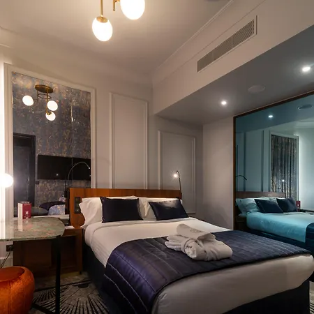 M Social Hotel Paris-3