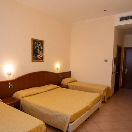 Garda Family House-2