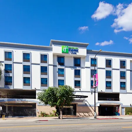 Holiday Inn Express Hollywood Walk Of Fame By Ihg-3