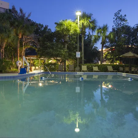 Hampton Inn Orlando-International Airport-2