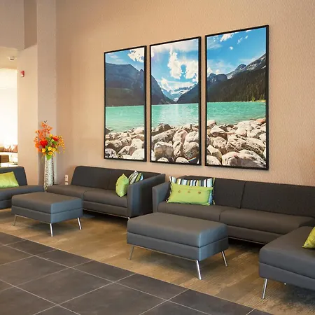 Wingate By Wyndham Calgary Airport-3